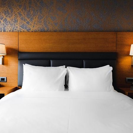 Holiday Inn Istanbul - Tuzla Bay By Ihg Exterior foto